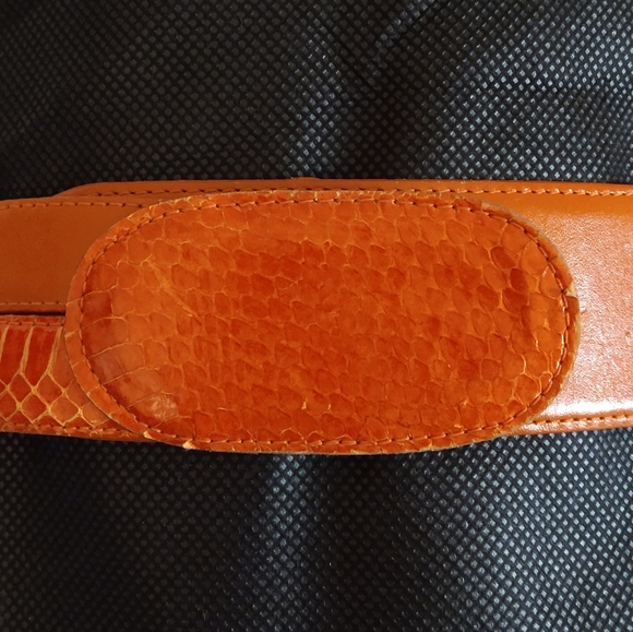 AUTHENTIC 11020 CHRISTIAN DIOR LEATHER & SNAKESKIN ORANGE BELT ML USA (NWOT) - Picture 4 of 10